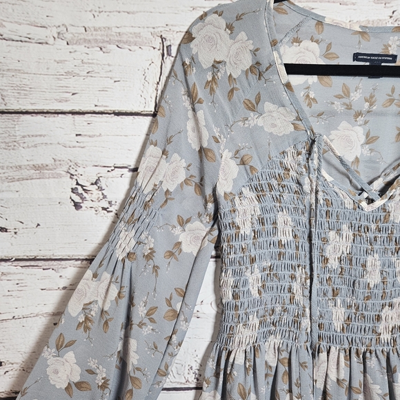 **LAST CHANCE** American Eagle long sleeve blouse - Picture 14 of 15